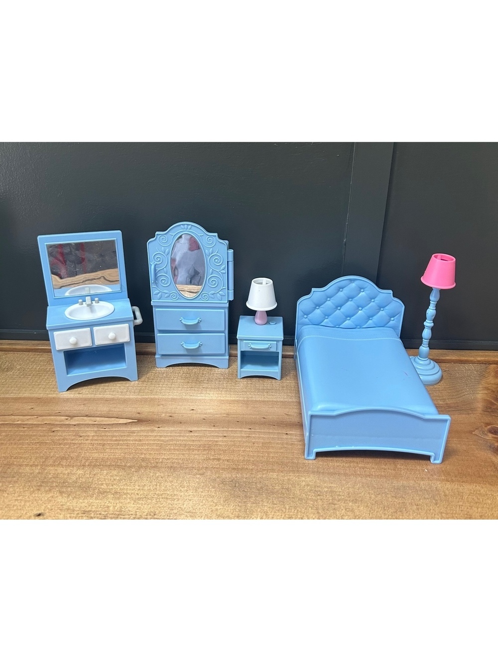 Vintage You and Me Happy Together Bedroom Set Toys "R" Us